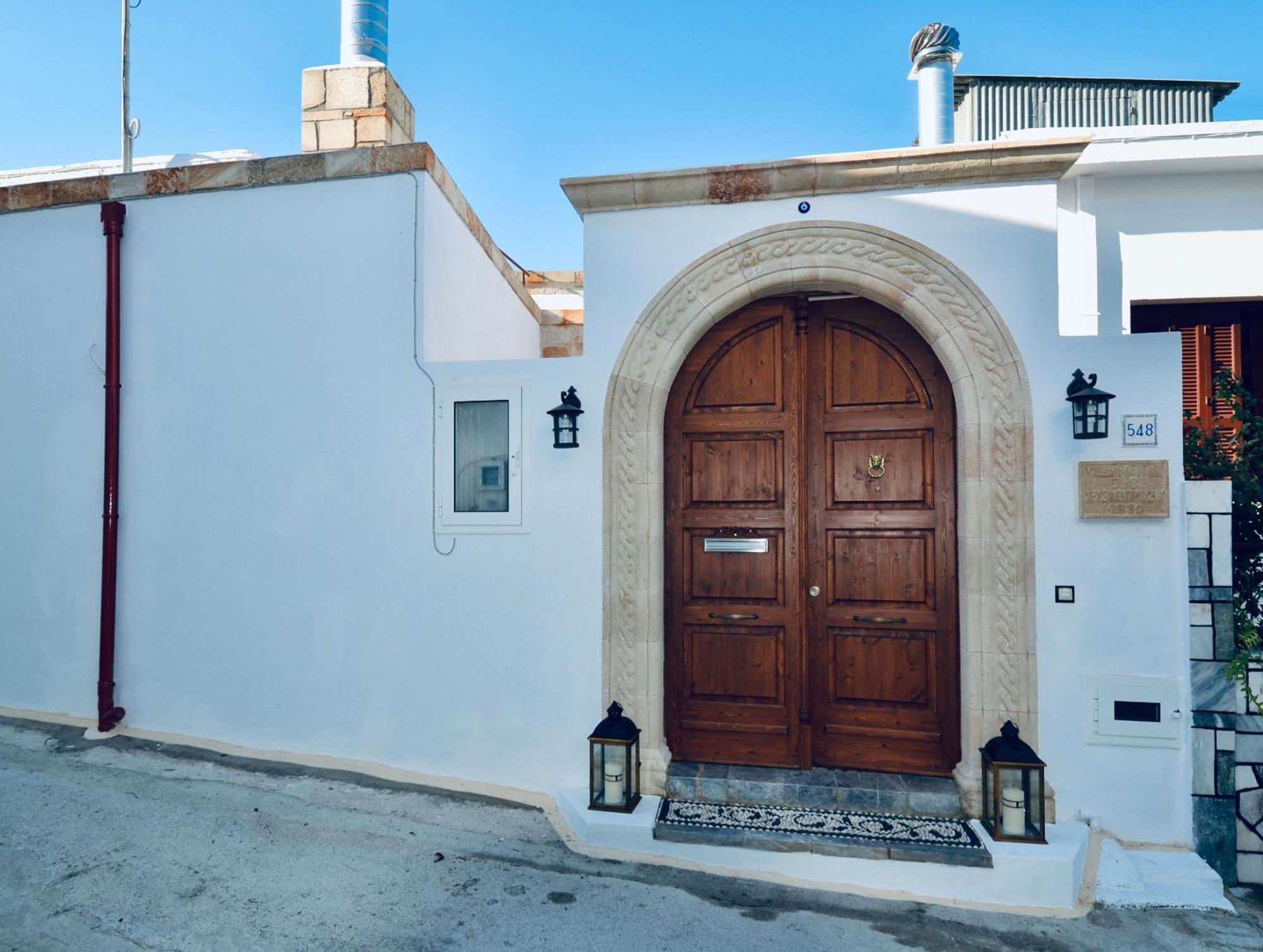 Villa Patitiri Traditional House With Hot Tub Archangelos  Exterior foto