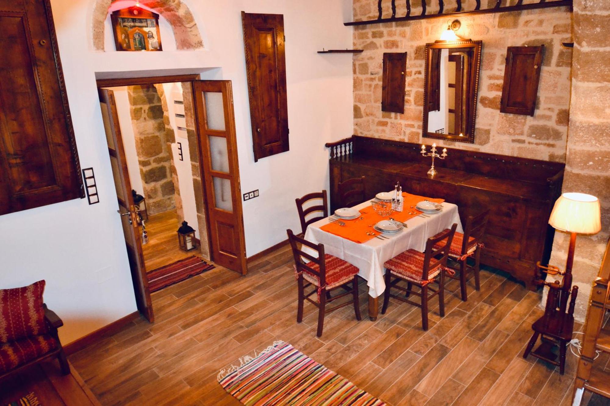 Villa Patitiri Traditional House With Hot Tub Archangelos  Exterior foto